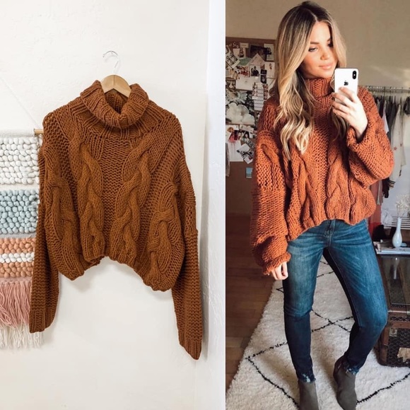 Chunky Turtleneck Sweater - Picture 5 of 5